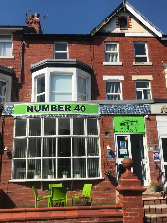 Number 40 - No Multiple Room Bookings Blackpool Exteriör bild